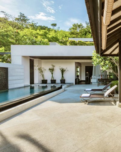 World Rainbow Hotels tweet media