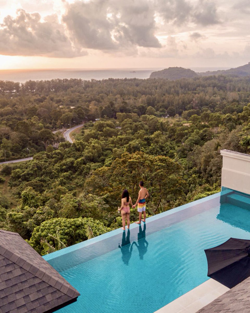 World Rainbow Hotels tweet media