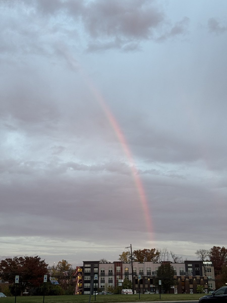 dcfeng's tweet image. Rainbow this morning n Rockville. @capitalweather