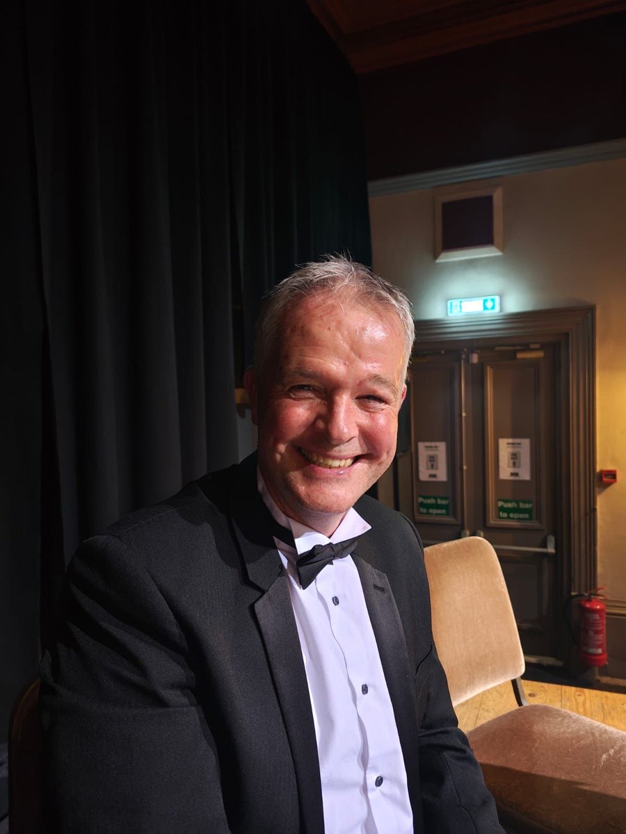 Graham Bartlett tweet media