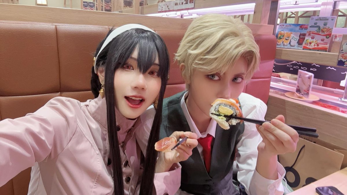 ยุ้กเป็นแม่อุชิ🍖➥B04 #YBF11 tweet media
