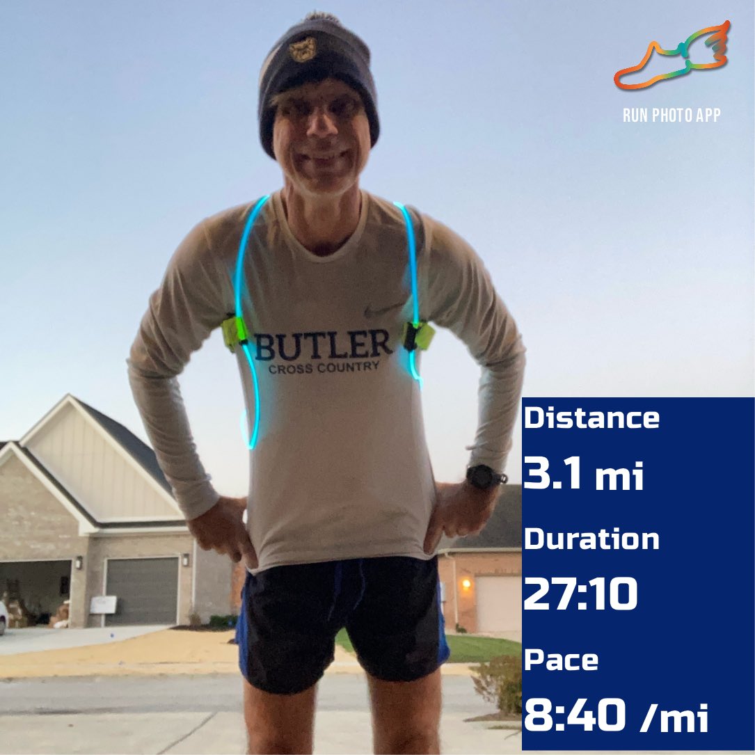 RobRueff's tweet photo. Wearing my @butlerXCTF gear as the Dawgs run in the #bigeastxc championship today - LET’S GO DAWGS! #butlerway #bulldogseverdoordie #dawgsgottaeat #runchat @butleru #trusttheprocess #finishonempty #butler @ButlerAthletics https://t.co/IzaC7lE0Nj