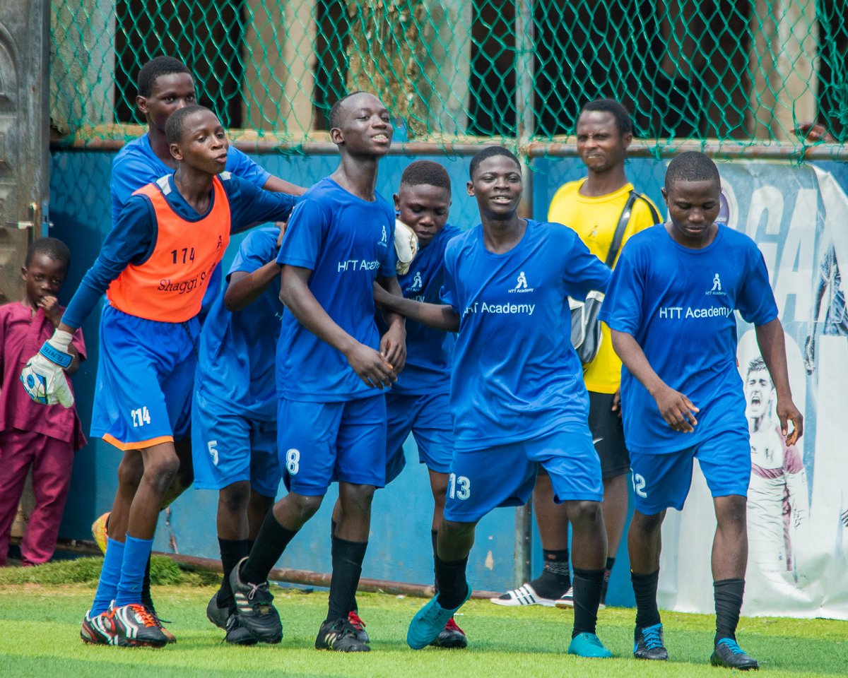 httacademy1's tweet image. BARIGA 🟦 1-0 ⬜ GBAGADA 
What are your thoughts on their performances 🤔
Let us know in the comments section 

📷@goalsbyvictor
.
.
#httleague2024
#grassrootstootball
#discoverdevelopdeploy
 #footballinnigeria
 #youthfootballtraining
#httacademyng