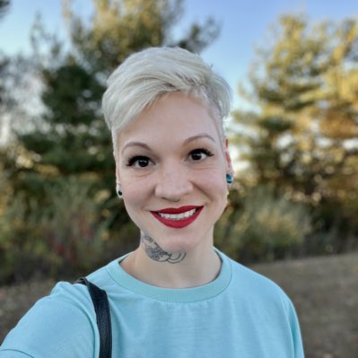 nervousnerdess's tweet photo. #NewProfilePic https://t.co/8tByOZ0Er2