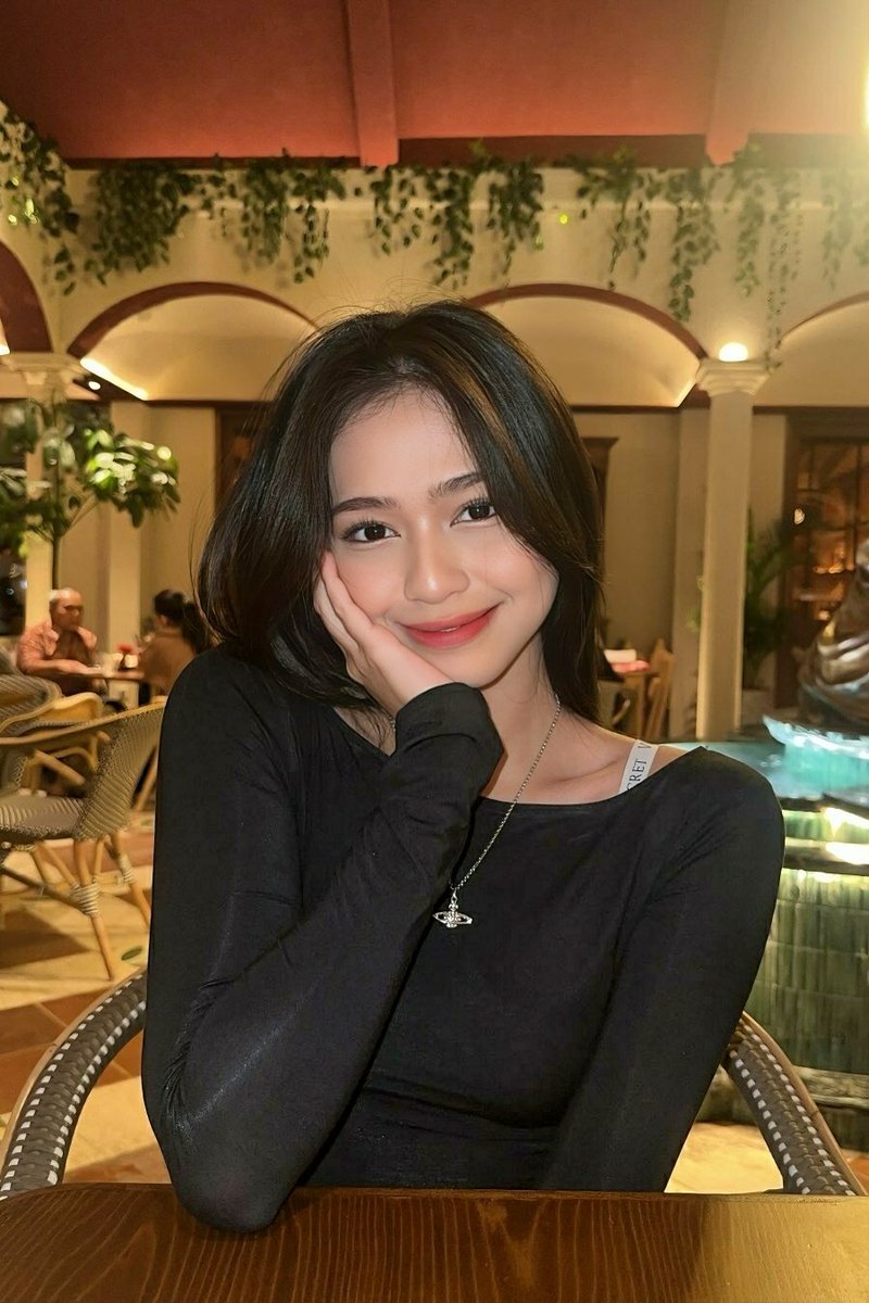 shrimphhh's tweet photo. kathrina https://t.co/UYrhoTccma