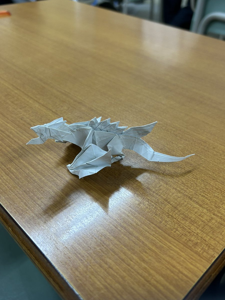 dmc_origami's tweet photo. ワイバーン https://t.co/MWyNmvDiMn