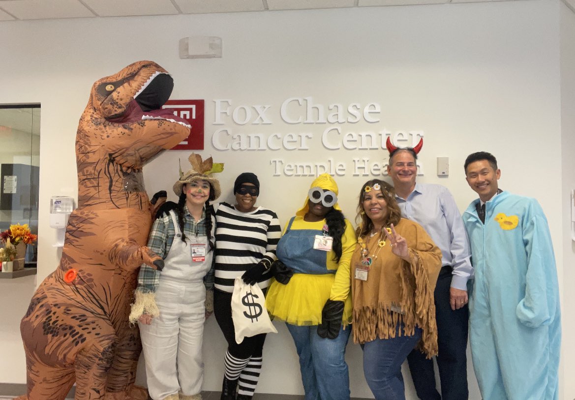 Randall Lee MD (@randallsplaque) on Twitter photo One way our Voorhees team makes sure patients never have a scary visit to <a href="/FoxChaseCancer/">Fox Chase Cancer Center</a>
Hope everyone had a great Halloween! One way our Voorhees team makes sure patients never have a scary visit to <a href="/FoxChaseCancer/">Fox Chase Cancer Center</a>
Hope everyone had a great Halloween!