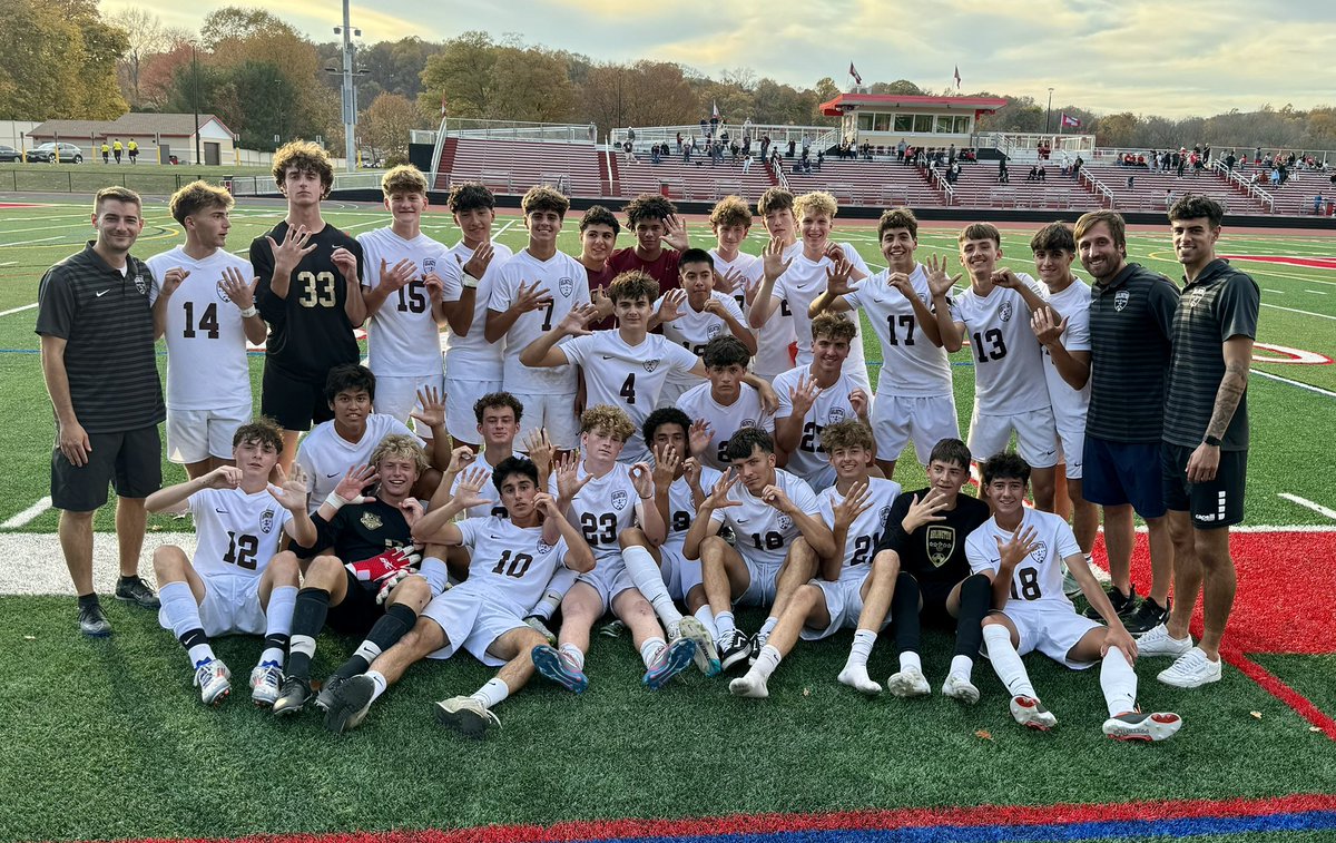 The Admirals are headed back to the <a href="/SecOneAthletics/">Section I Athletics</a> class AAA finals!!! #aoe ⚓️ Sunday, Lakeland HS, 12:30pm vs Scarsdale.  <a href="/PJSports/">Poughkeepsie Journal Sports</a> <a href="/lohudsports/">lohud sports</a> <a href="/KDJmedia1/">Kevin Devaney Jr.</a> <a href="/StephenHaynes4/">Stephen Haynes</a> <a href="/hoopsmbd/">Mike Dougherty</a> <a href="/HVShowcaseCamp/">Hudson Valley College ID Camp</a> <a href="/Oneonta_MSoccer/">Oneonta Men's Soccer</a> <a href="/CortlandSoccer/">Cortland Mens Soccer</a> <a href="/GaryLaPietra/">SUNY Brockport Men’s Soccer</a> <a href="/KangarooMSOC/">SUNY Canton MSoccer</a> <a href="/SUNYUlsterMSoc/">SUNY Ulster MSoccer</a>