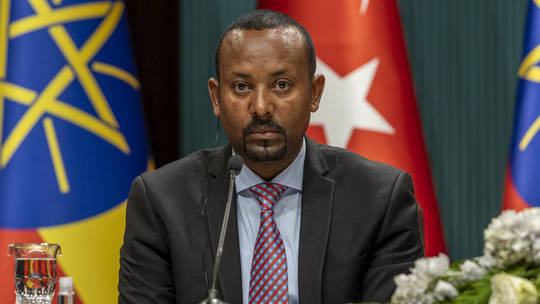 RT_com's tweet photo. Ethiopia will pursue sea access without war – PM
The landlocked African nation and its neighbor, Somalia, have been at odds since January over a coastline lease deal
https://t.co/P71nwVk9KQ https://t.co/QXjKJfquXH