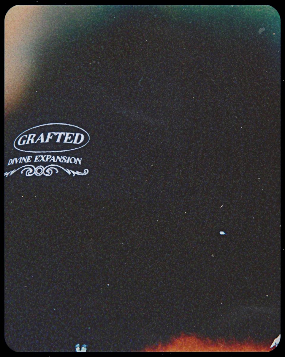 GraftedStore's tweet photo. Our expansion begins soon 📷📷

Here is a little sneak peek at our best drop yet!

Are you ready to become Divine?

#clothingbrand #designstudio #uniquegifts #streetwear #fashion #smallbusinesssupportingsmallbusiness #style #newcollection #dropshipping #fashion https://t.co/iGwkU1lqgy