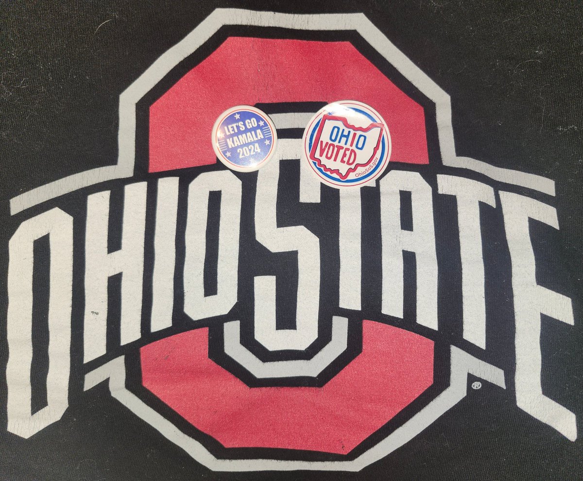 ccrendell's tweet photo. As an Ohio State Buckeye, this is the one time I'm going to say this, GO BLUE! #OhioState #KamalaHarris2024 #KamalaForPresident #Election2024 #Buckeyes #GoBucks #GoBlue https://t.co/aKfHXmykd3
