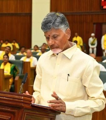 SigmaaWolf's tweet image. Big decision by Tirumala Tirupati Devasthanam Chief BR Naidu to safeguard the sanctity of the temple by ensuring all staff are followers of the Hindu faith. Respecting the traditions and beliefs that define the temple is crucial. 
#Tirumala #TempleSanctity #RespectTraditions