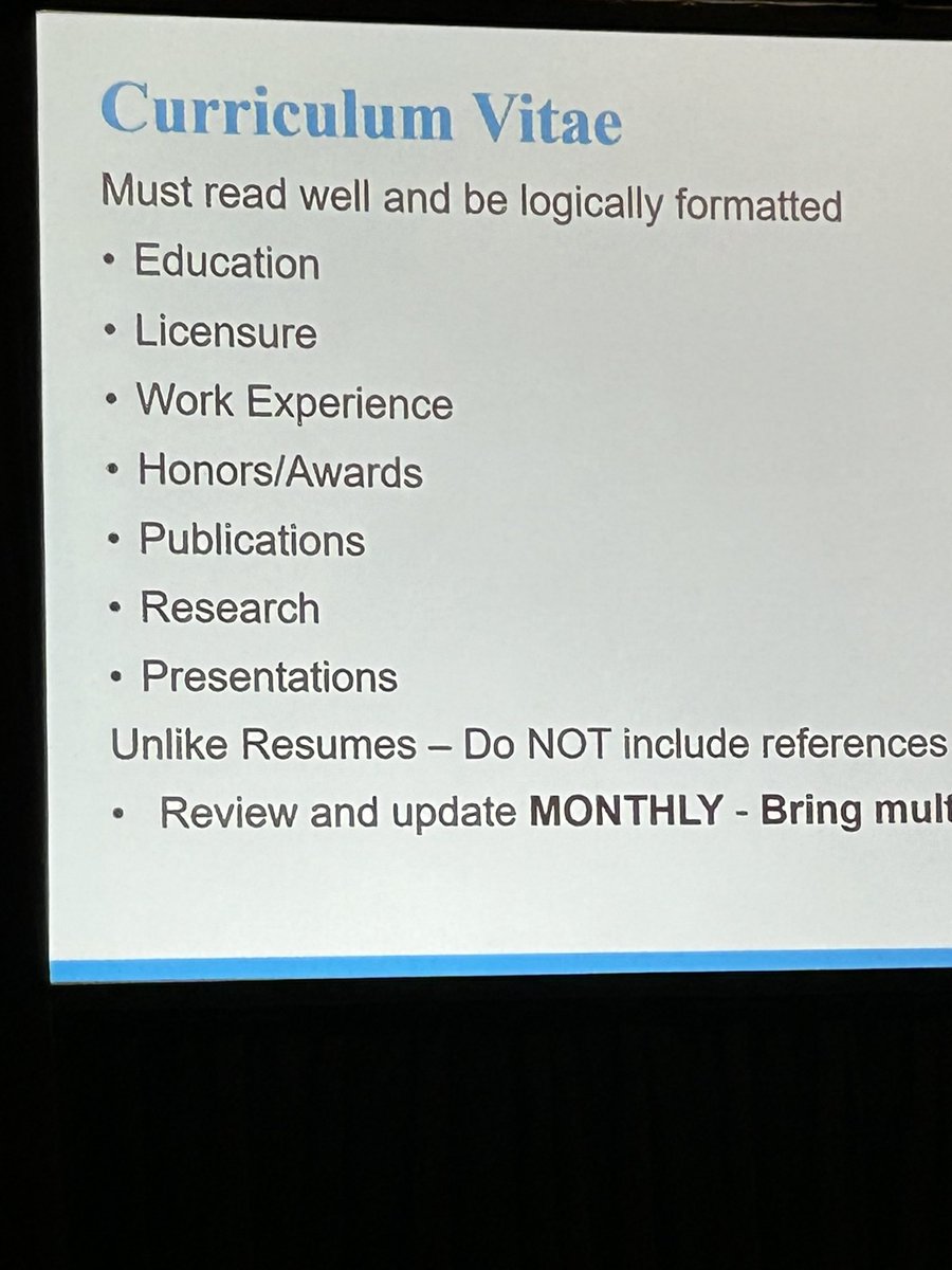 EmilySteinhagen's tweet photo. @SueHahn talking about how to interview for your first job. @DrMikeValente @ASCRS_1 #careercourse @MSHSSurgery https://t.co/3vinGF1MYK