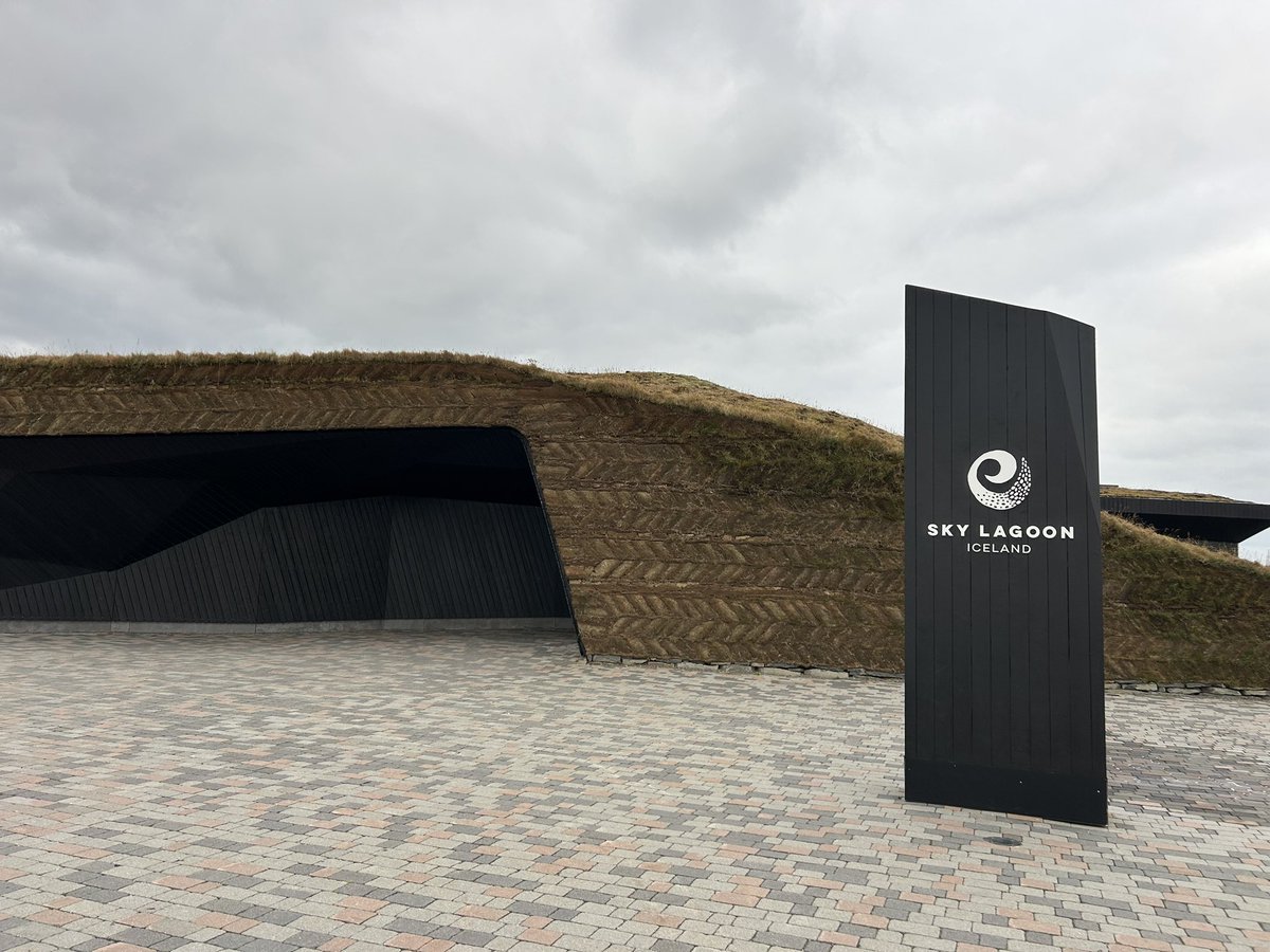 GeogJhn's tweet photo. Quite possibly the most relaxing way to end the trip! No photos of the amazing spa, you’ll just have to ask them how it was! Such a treat to end the week! 
#iceland2024 
@thejhnschool 
@DTWEGeography 
@SkyLagoonIS https://t.co/F6nfVDYhAl