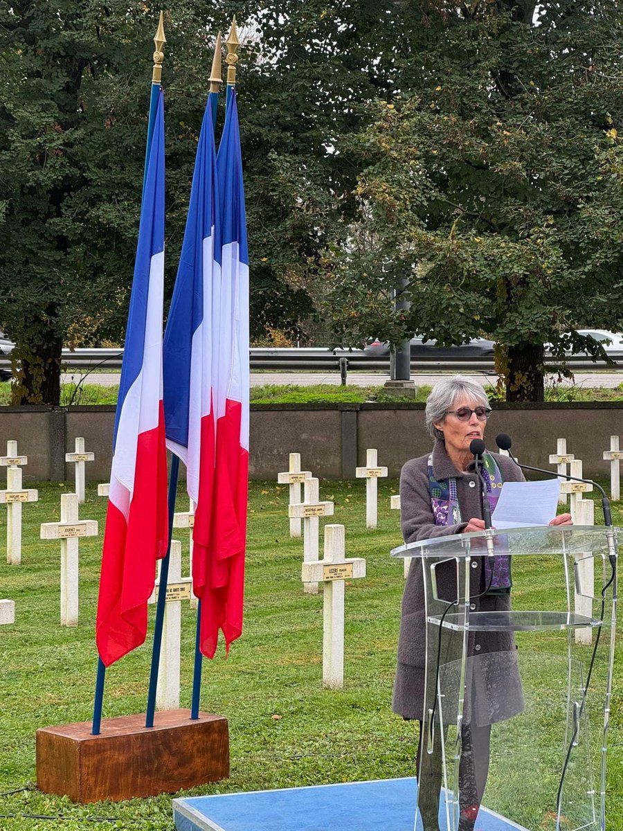 PJakubowicz's tweet image. « A nous le souvenir, à eux l’éternité » 🇫🇷

Emouvante cérémonie d’hommage du Souvenir Français aux #soldats et #résistants morts pour la #France et la libération de #Strasbourg à la Nécropole nationale de #Cronenbourg. 

#toussaint