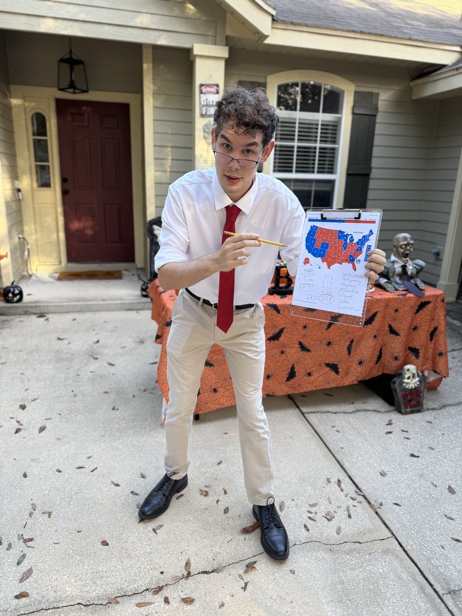 lahousden's tweet photo. Getting ready for Election Day! @SteveKornacki #stevekornacki #halloween2024 https://t.co/j6NlGqXsgB