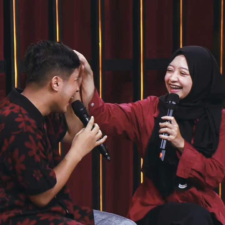 pluviophileky's tweet photo. Si Dia perhatian bgt nih jadi muncul tanda tanda bahaya jatuh cinta ga sih yut😏

https://t.co/2IJBObC56h

#SupportFromHanyut #TandaBahayaCintaJirayut https://t.co/rvPX3bwbKN