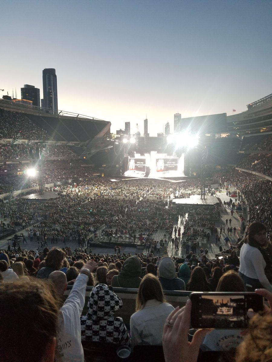 dirtytinilover's tweet photo. @erastourticks @LucasOilStadium lets goooooooooo https://t.co/gZaL7OublR