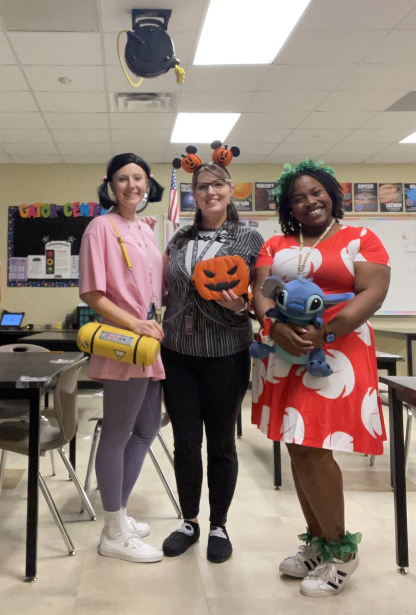 6th Grade Science takes dress up days seriously around here! Hoping everybody had a fun and safe Halloween🧡 #maydeproud #boo #jack #lilo