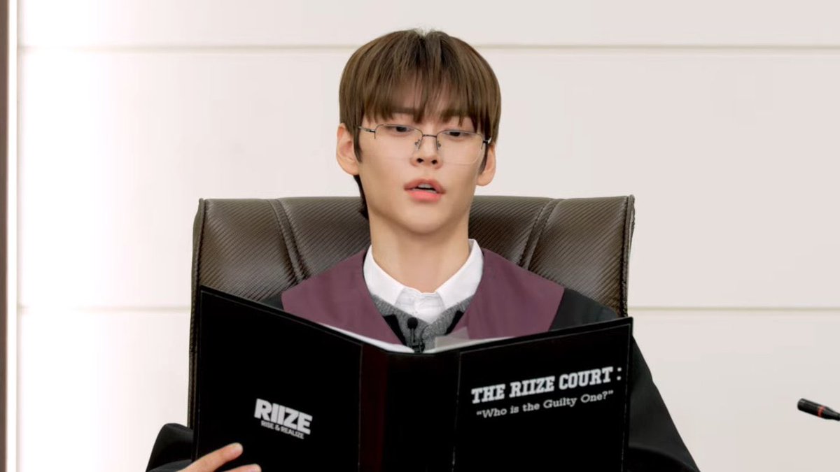 판사님 자주뵙고싶습니다..