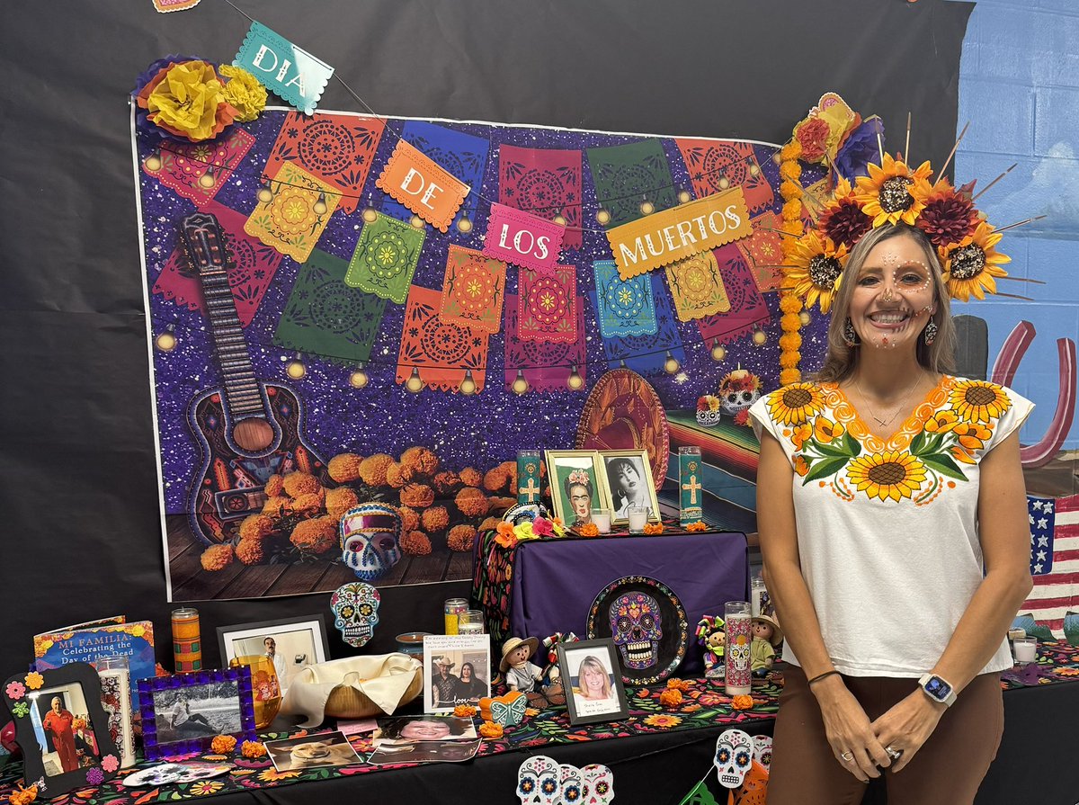 NISDCody's tweet photo. Celebrating All Saint’s Day and All Soul’s Day!!! “Dia De Los Muertos!” #crazyboutcody #admincan #wegopublic https://t.co/hwpraRYME2