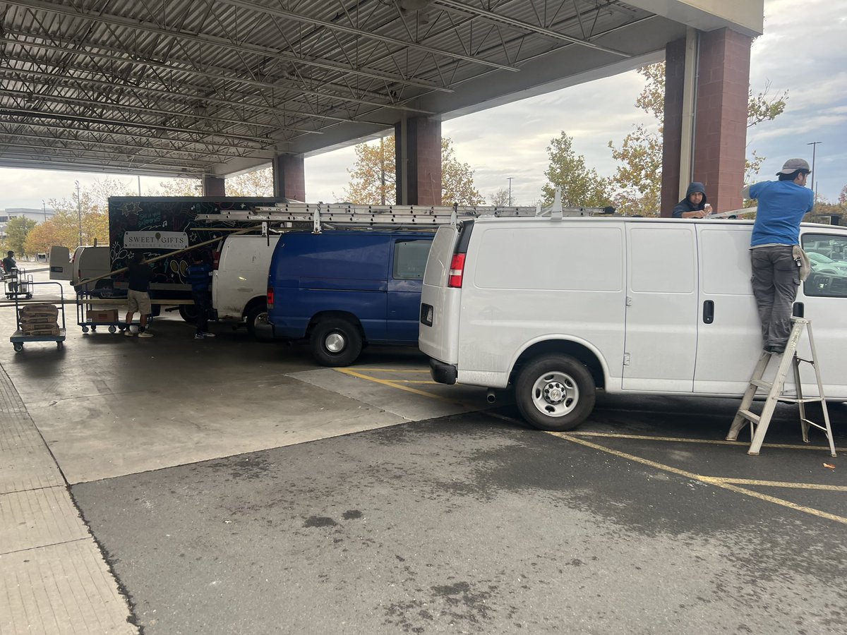 Excellent start this morning for Pros. New MVP, Pro Credit, and sales. Store 1125 Sterling. <a href="/MccraeAaron/">Aaron McCrae</a> <a href="/DustinCornell5/">Dustin Cornell</a> <a href="/BeeRoberts_814/">Bee Roberts</a>