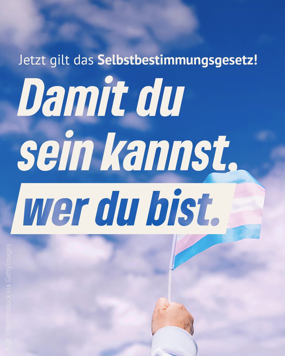 Die_Gruenen's tweet photo. Jeder Mensch hat das Recht auf ein selbstbestimmtes Leben und freie Entfaltung. Seit Jahrzehnten haben wir daher an der Seite vieler Aktivist*innen und Verbände für das Selbstbestimmungsgesetz gekämpft. Und heute tritt es in Kraft! https://t.co/nf5JKgm80j