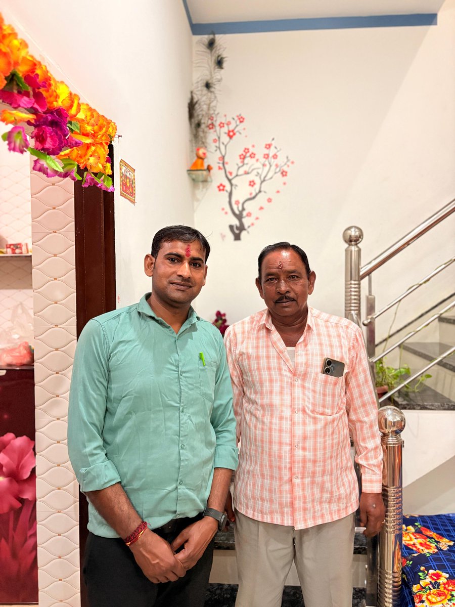 Rajendra050787's tweet photo. कृष्णलीला ऐसी हो कि परिवार में रोज ही अन्नकूट (56 भोग) हो | सुख, शांन्ति एवं समृध्दि की मंगलकामनाओं के साथ  
*जय गिरधर*
 *जय श्री राधे*
ll  🌞 नमस्कार, वंदेमातरम ll
राजेंद्र कुमावत घाटवा 
📱 9414065690 https://t.co/XPXnbAn3hz