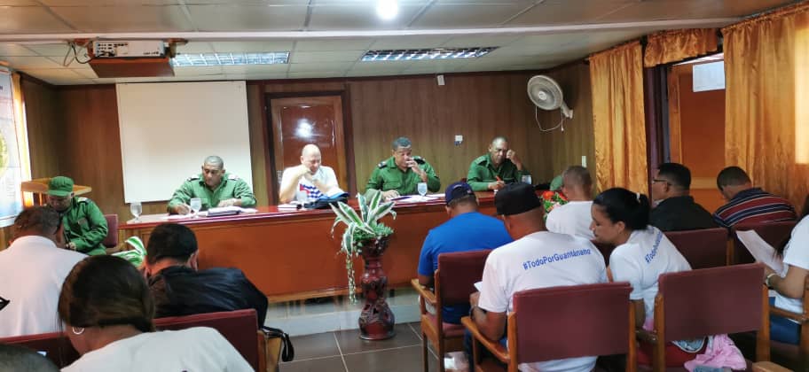 yoeaberob1's tweet image. Iniciamos otra intensa jornada recuperativa. Desde bien temprano chequeamos en #Maisí los aseguramientos para el reinicio del curso escolar y las medidas para revolucionar la construcción de viviendas.
#GuantánamoSeLevanta 
#UnidosXPorCuba 
#JuntosPodemosMás 
@DiazCanelB