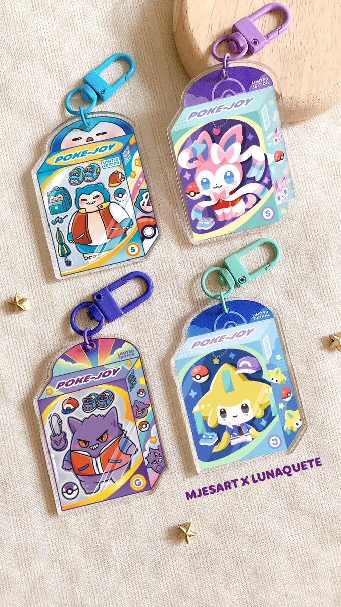 New merch for #CF19 alert! It’s a keychain blind bag collab with <a href="/mjesart/">Mjesart 🌟 SHOP and COMMISSION OPEN</a>  and it’s toybox theme 😚 whic one is your favorite?

Now available on my PO form (link in bi*)

#comifuro19 #comifuro19catalog #Comifuro19Catalogue