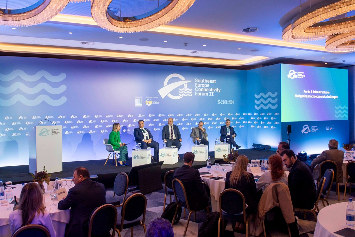 dianeosis's tweet photo. Στο πλαίσιο του 2ου #SoutheastEurope #ConnectivityForum, η διευθύντρια ερευνών της διαΝΕΟσις Φαίη Μακαντάση συντόνισε πάνελ με θέμα "Λιμάνια & Υποδομές: Μακροοικονομικές προκλήσεις", την Τετάρτη 23/10 στη Θεσσαλονίκη. #SECF2024 https://t.co/zrwFaOOrKy