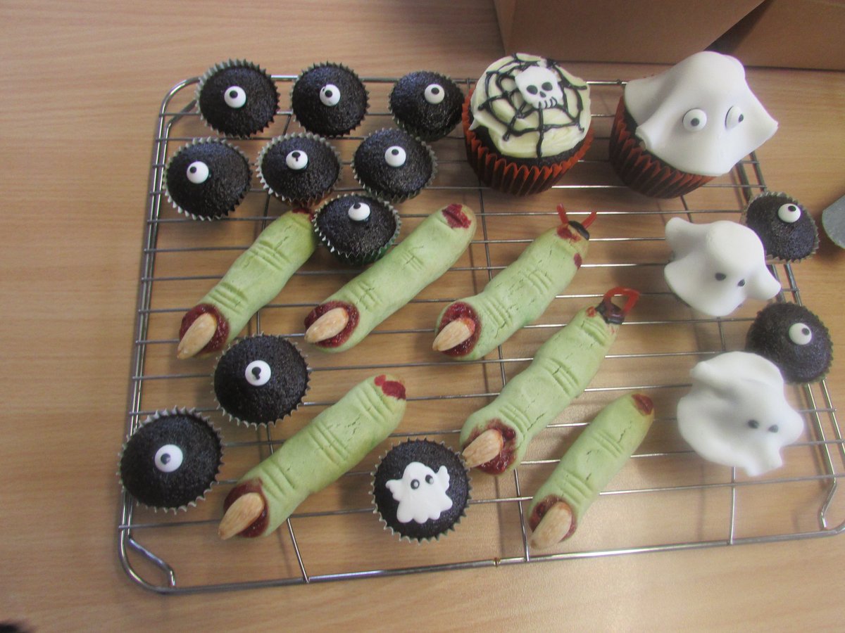 Moat House School & Nursery tweet media