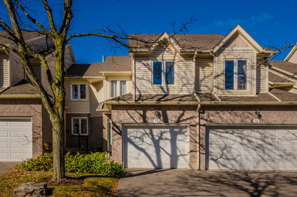 justleap_ca's tweet image. 🏡 OPEN HOUSE : 365 BENNINGTON Gate Unit #13, Waterloo🏡
 … MLS # 40668993 | $599,900

🛌 2+1 Bedrooms
🛁 3.5 Bathrooms
🛠️ Finished Basement
🌳 Peaceful Neighbourhood  
 🏡 1500+ sq ft

Join us at our OPEN HOUSE or book your private showing today!