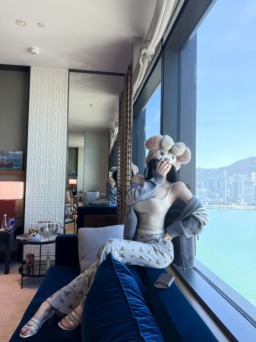 Realakoli's tweet photo. hk https://t.co/R23aLK6GFW