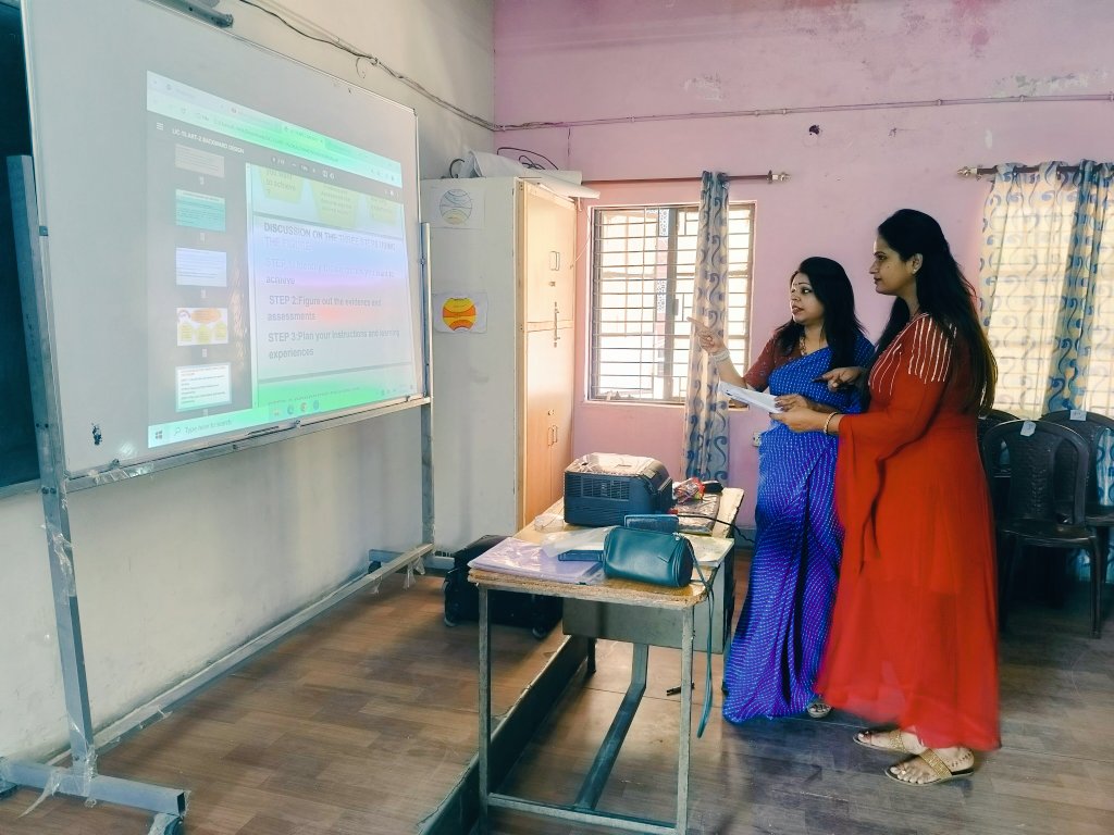 Sonika_2016's tweet image. LIC 15 Learning Outcomes Based Planning 
ART 2 Backward Design conducted on 01/11/2024
At SKV JJ COLONY KHICHRIPUR 
Glimpses of the meeting.
Thank you @Anu_DOE for guiding us & simplifying this agenda. 
@TDCProgram @SCERT2021 
@SKV_1002360 @Dir_Education