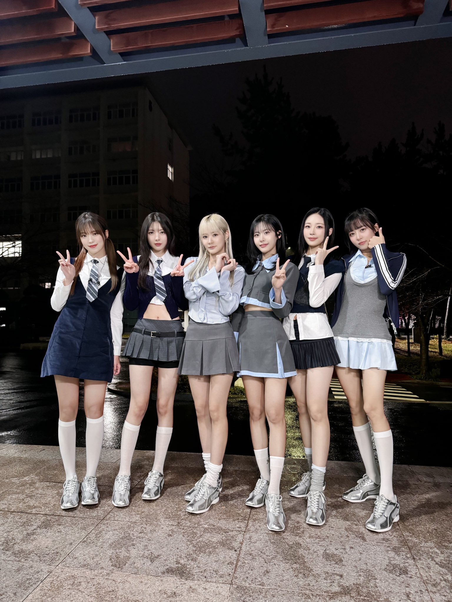 GbTY_9jaEAAIrsF?format=jpg&name=large