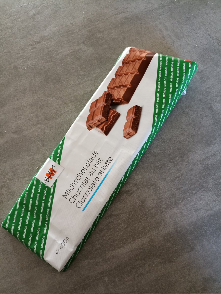 Blamblinou tweet media