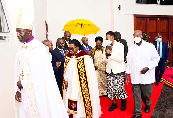 Penkson256's tweet photo. President  @KagutaMuseveni together  with Maama @JanetMuseveni commissioned newly constructed Allsaints Church Cathedral  in Nakasero Kampala  ,the 5000 -seat sanctuary is ranked the biggest  Church  in East  Africa  and Central  Africa  .@ChurchofUganda_ https://t.co/naP9ckB2qA