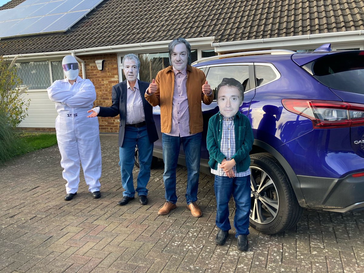 RubyG3's tweet photo. I think I looked more like @JeremyClarkson than Jeremy Clarkson! Happy Halloween! 🚗 @RichardHammond https://t.co/Nj3nI2WchJ