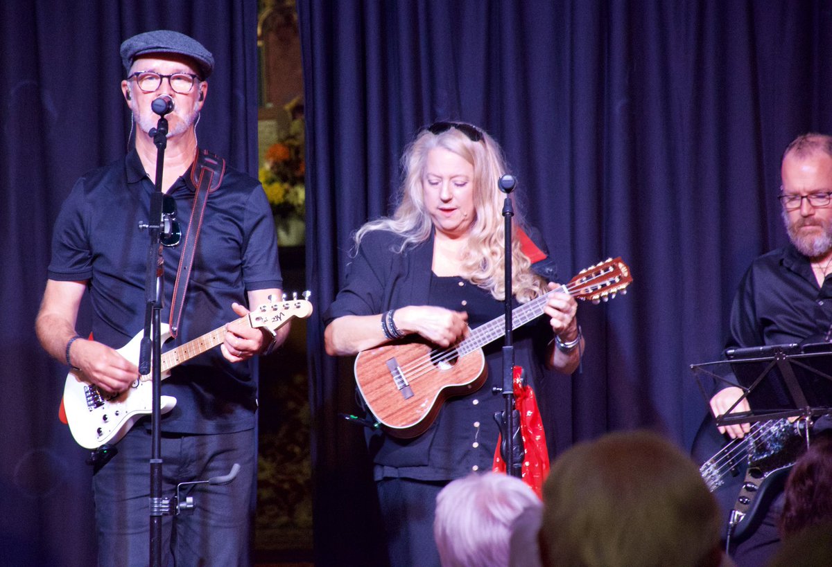 ukedukes's tweet photo. Our gig for Amnesty raised £636! Great to be part of a great cause @AmnestyUK @amnesty https://t.co/4JzR7kaFhA