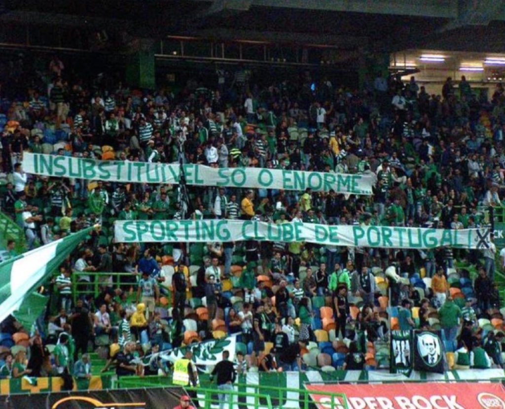 Sporting_CPAdep's tweet photo. Em 1 ano vai ser isto:

Rúben Amorim
Hugo Viana
Coates
Neto
Adán
Paulinho

Mercado de janeiro? Mercado de verão?

Duro golpe, mas nós continuaremos cá. Juntos e lado a lado, será mais fácil 💚 https://t.co/duWv0cMfyJ