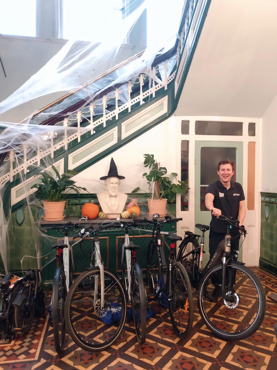 Cycling UK North West (@cyclinguk_nw) on Twitter photo Lovely day at <a href="/StretfordPHall/">Stretford Public Hall</a> giving out free e-bike loans!
Any Greater Manchester resident aged 16 or over can borrow an e-cycle, for free, for one month. Sign up at cyclinguk.org/borrow-ebike
Funded by @beenetwork and <a href="/activetraveleng/">Active Travel England</a>
#stretford #cycling Lovely day at <a href="/StretfordPHall/">Stretford Public Hall</a> giving out free e-bike loans!
Any Greater Manchester resident aged 16 or over can borrow an e-cycle, for free, for one month. Sign up at cyclinguk.org/borrow-ebike
Funded by @beenetwork and <a href="/activetraveleng/">Active Travel England</a>
#stretford #cycling