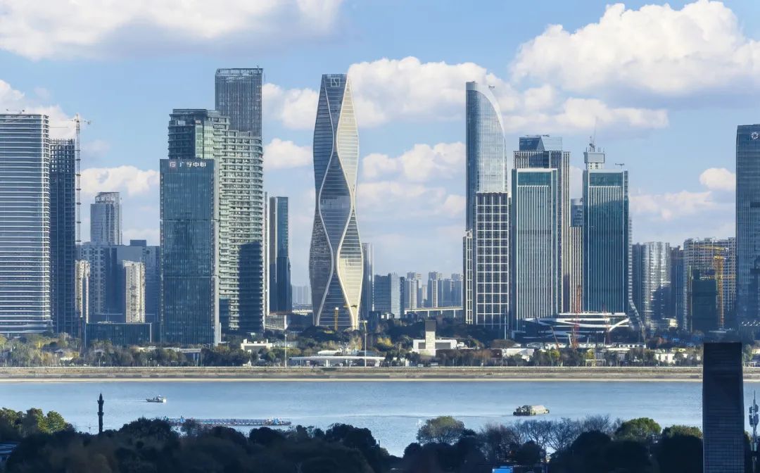 hangzhoufeel's tweet photo. 🎉World Cities Map 2024 was recently released by the Globalization and World Cities Research Network (#GaWC). The ranking uses data of 175 leading firms with advanced producer services from 785 cities, and over 300 cities worldwide were selected and classified based on their connectivity. This year, #Hangzhou ranks 65th and was rated as a B+ city💪. #HangzhouDevl @GaWC
