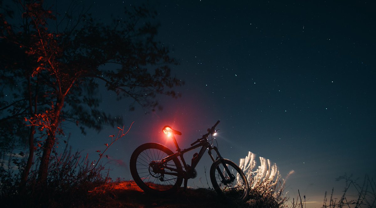 OttawaPolice's tweet photo. Cyclists, light up your ride! 🚴

The Ottawa Police Service, Safer Roads Ottawa, Ottawa Paramedic Service, and Ottawa Fire Services have teamed up to make cycling safer. Join us at the Lights on Bikes event to get free bike lights, reflective bands, and practical tips for staying visible!

📅 Date: Tuesday, November 5
🕓Time: 4:30 p.m. to 5:30 p.m.
📍Location: Corktown Footbridge, Ottawa (Rideau Canal Western Pathway)

Did you know Ontario law requires cyclists to have a white light on the front and a red light or reflector on the back at night? Let’s light up Ottawa’s roads for safer cycling.
https://t.co/q0z01DS0Tq

#Ottawa #OttBike #OttCity #OttNews