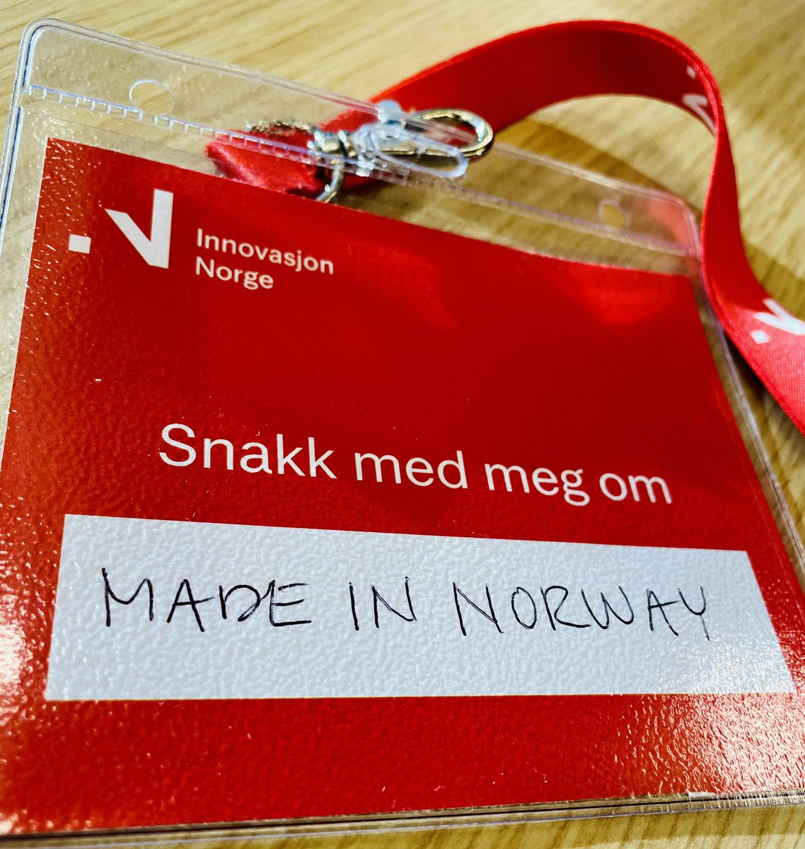 Siw's tweet image. Deltar i dag på #TeamNorway sitt formøte i forbindelse med #RebuildUkraine i Warszawa om noen uker - for å svare på spørsmål pm #MadeinNorway. Har du spørsmål? Ikke nøl med å ta kontakt! Eller sjekk businessnorway.com/for-norwegian-… #businessNorway @InnovasjonNorge