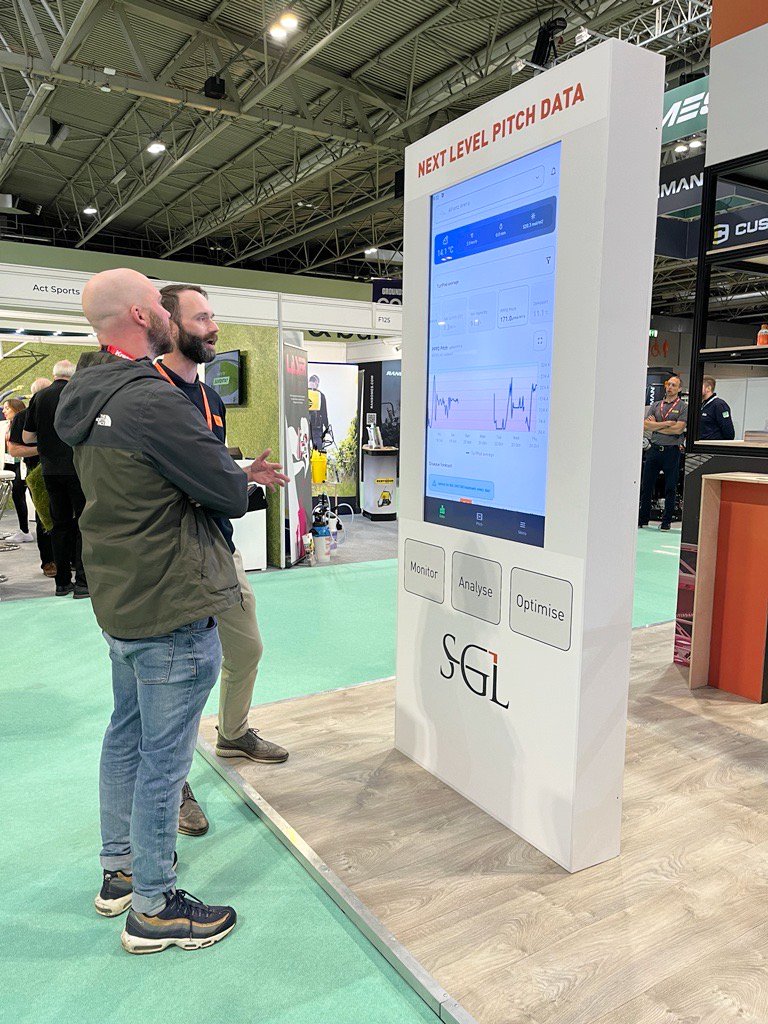 SGL tweet media