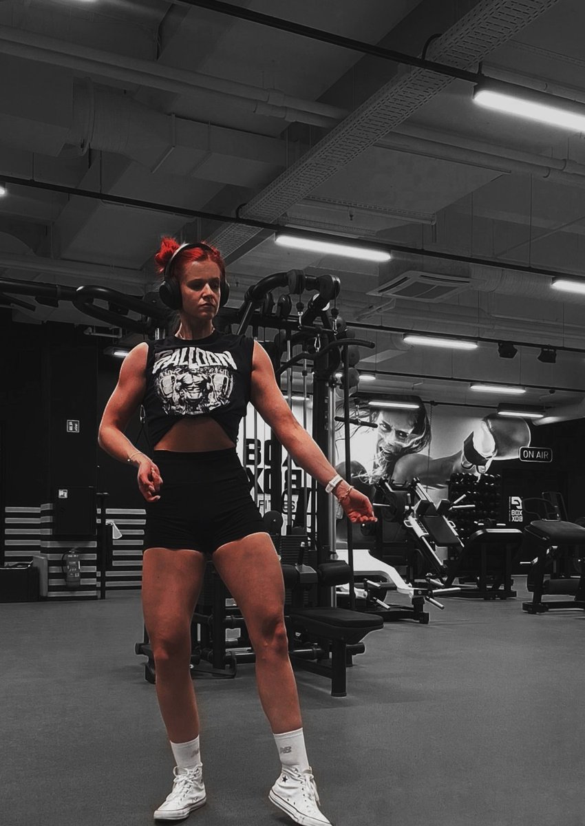 vascularity has entered the villa

(PRid endiselt powered by <a href="/tussisoojad/">TUSSISÖÖJAD</a>)