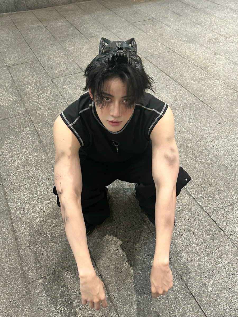 M1KEANGELO's tweet photo. สนใจรับหมาน้อยตัวมอมๆนี่กลับไปอาบน้ำที่บ้านหน่อยไหมงับ🐺 #ไมค์พิรัชต์ #m1keangelo https://t.co/IrwlIueM7k