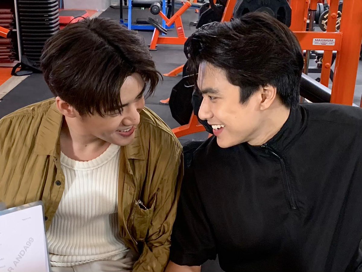 KidnapSeriesTH's tweet photo. ไอ่มินร้ายเกิน! ทรงนี้ไม่น่าขาดหรอกน้ำตาล หวานขนาดนี้!

#KidnapSeriesEP9
@ohmpawatt @Lengso_ https://t.co/AtQsL6RVi6