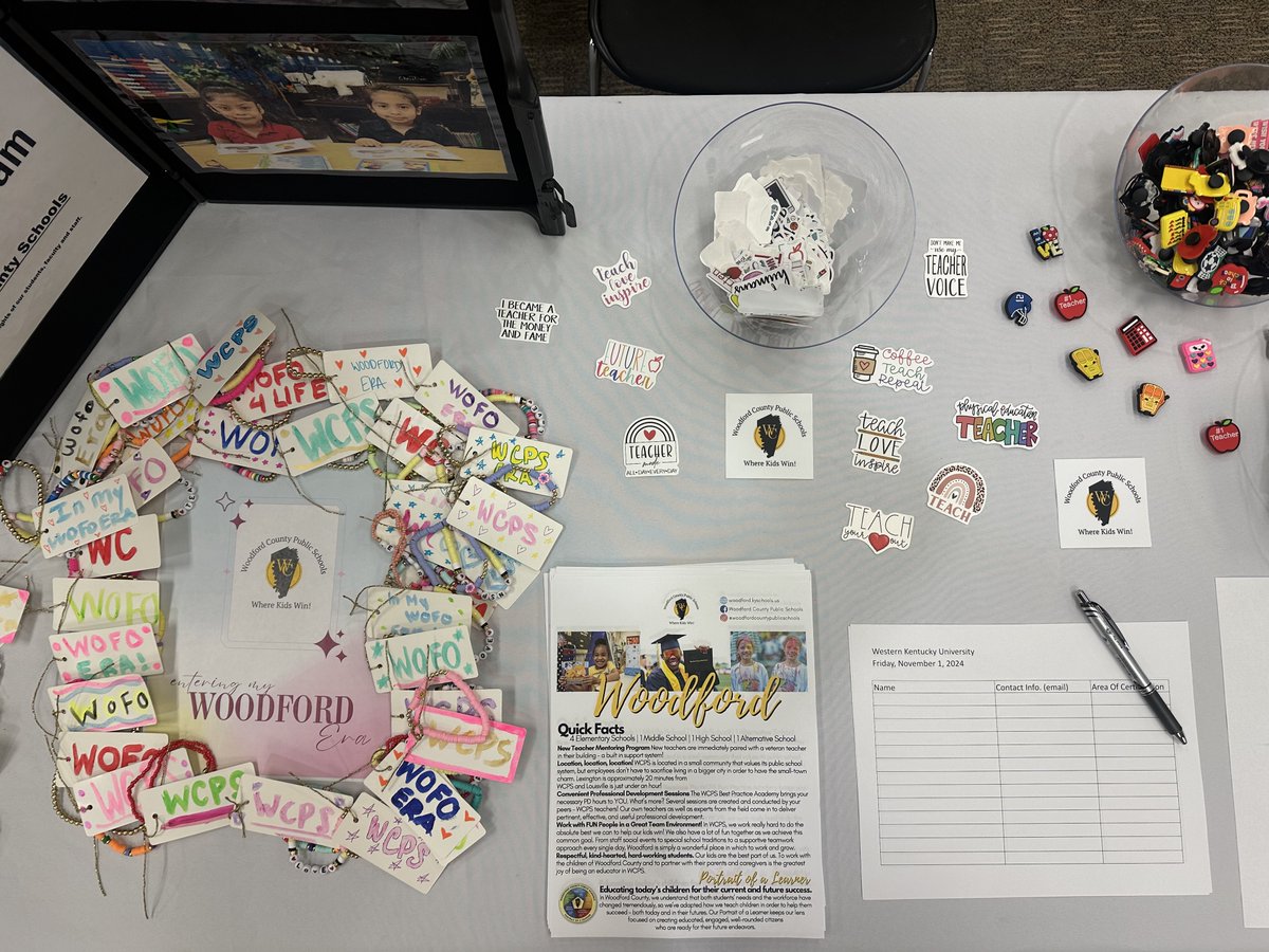 WoodfordCoPS's tweet photo. WCPS is out and about today at the @GRRECKY Fall Teacher Recruitment Fair!! We think the @wku Hilltoppers would make a great fit in Woodford County, don't you?! 😁💛⭐️
#KidsWin #changinglives #WCPSInfluence #1county1school https://t.co/TLUlHoxi75
